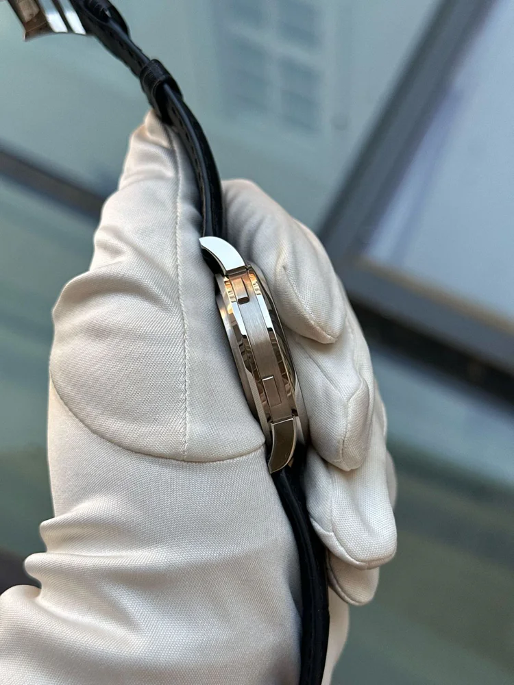 A. Lange & Söhne Lange 1 Time Zone